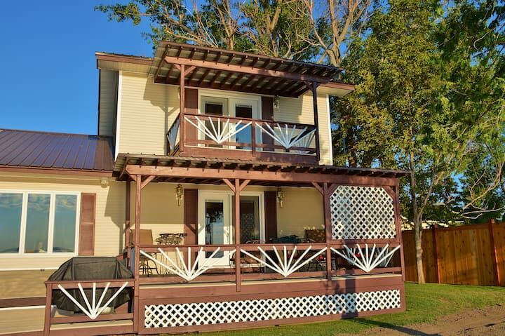 Lake Champlain Waterfront Apartment Rental